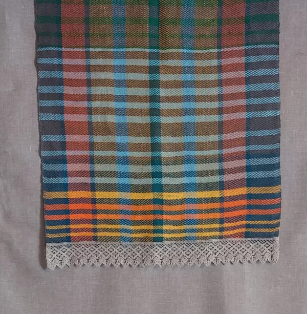 Galda dvieli, lins, izmēri 90  cm x52 cm. Cena 15.00 EUR.