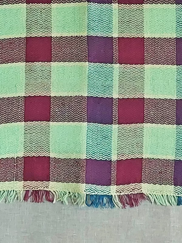 Galda dvielis, rūtiņās, 100 cmx 45 cm, lins Cena 15.00 EUR